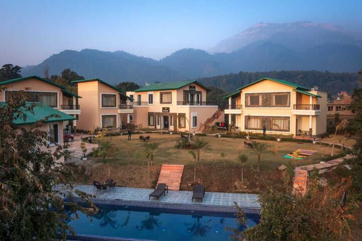 MAULIK RETREAT