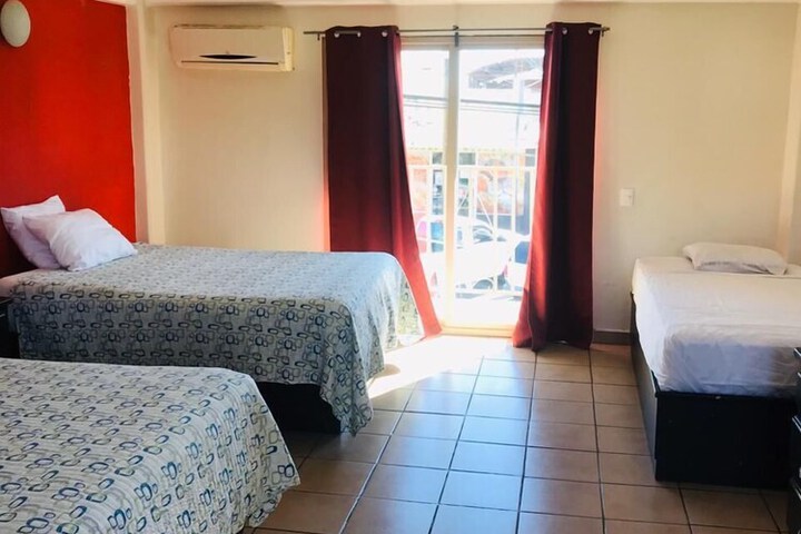 Room 16 of 46