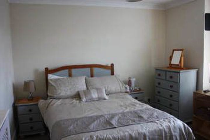 Room 3 of 3