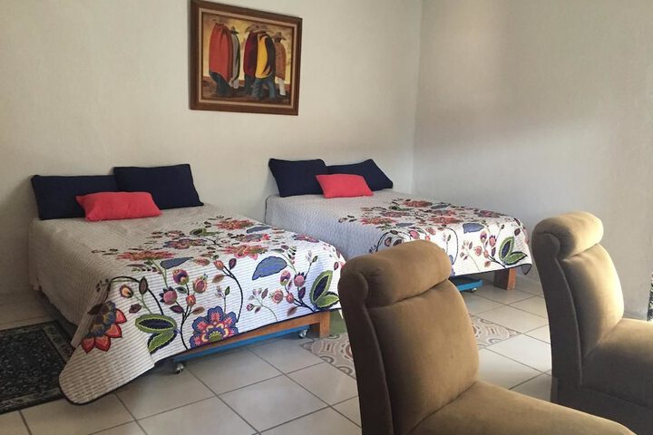 Room 3 of 7