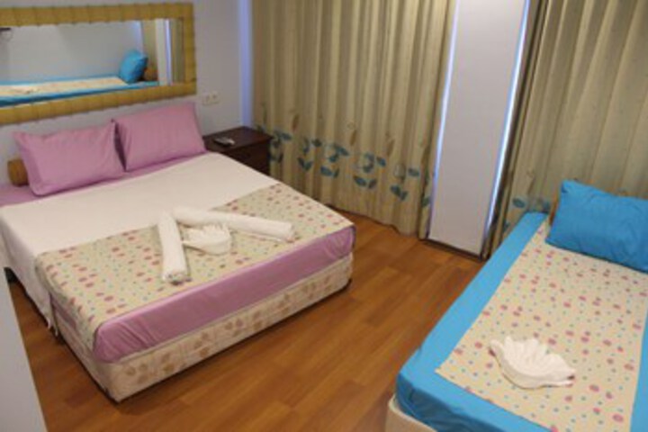 Room 108 of 137