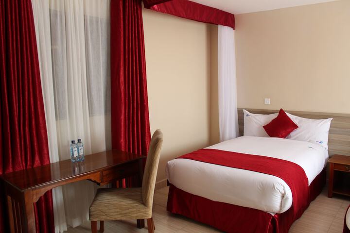 Room 4 of 49