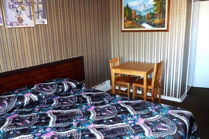 Photo 3