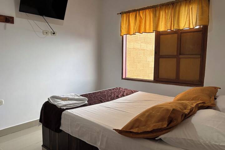 Room 13 of 78