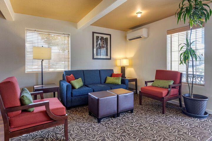 Lobby Photos
