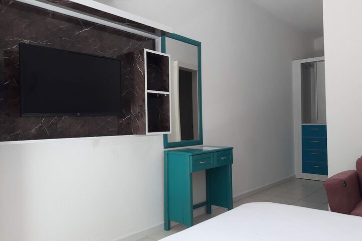 Room 20 of 144
