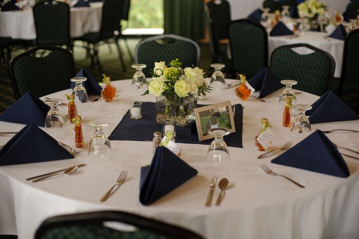 Ballroom/Hall 113 of 191