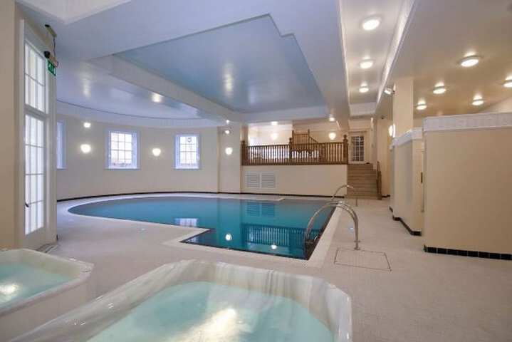 Pool 64 of 105
