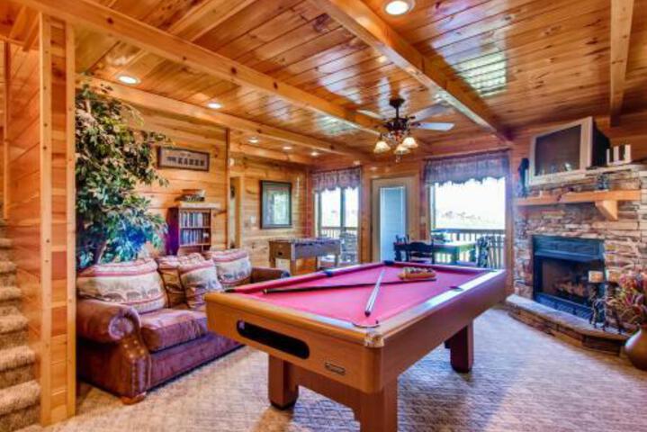 Bear Haven Cabin in Sevierville, TN