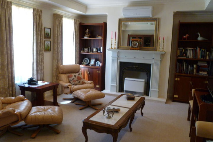 Room 16 of 34
