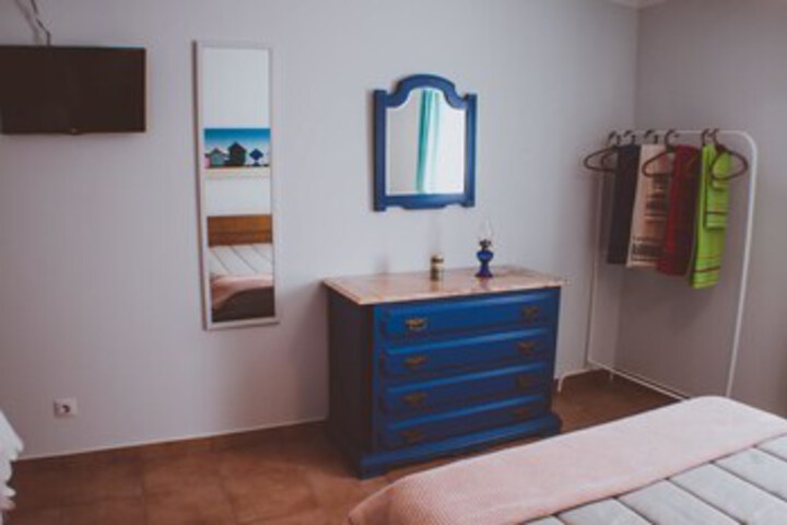 Room 20 of 35
