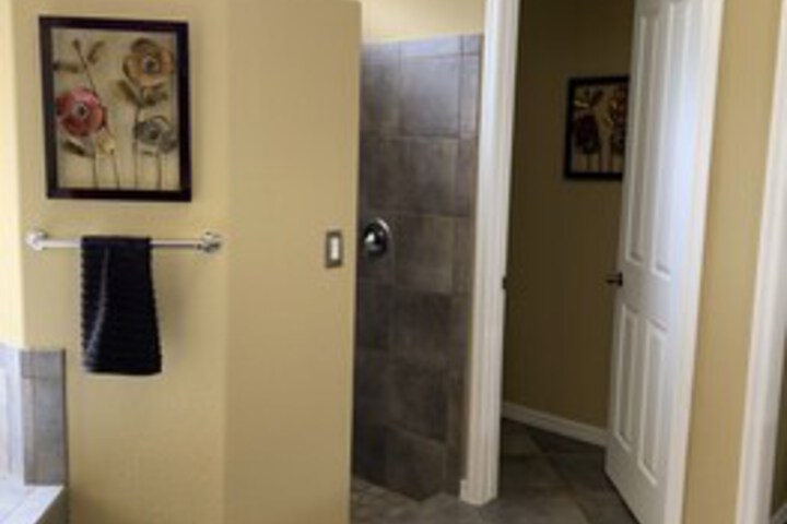 Room 5 of 24