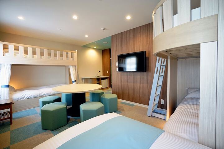 Room 30 of 58