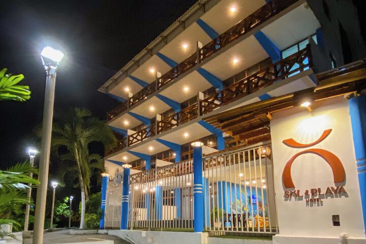Hotel Sol y Playa Montañita in Manglaralto