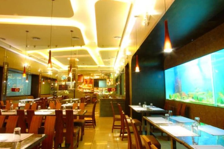 Dining Photos
