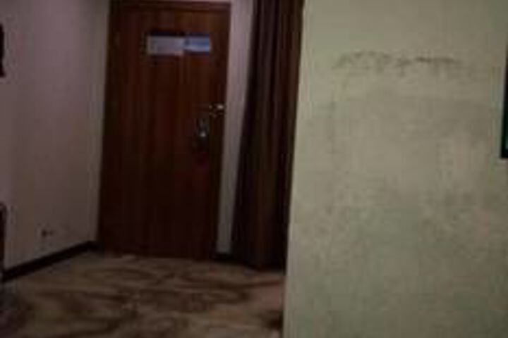 Room 45 of 49