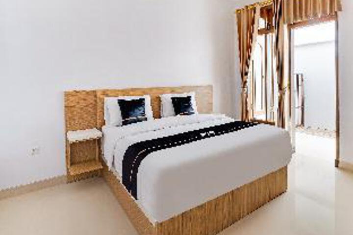 Room 3 of 4