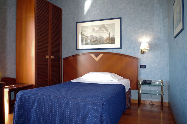 Room 22 of 55