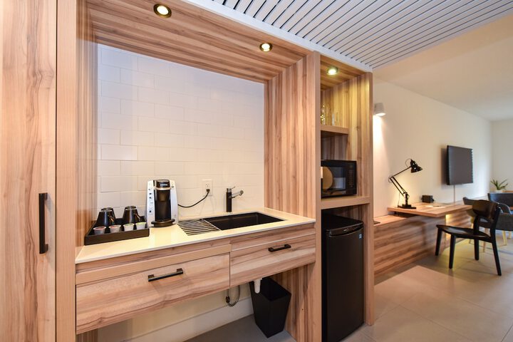 Private kitchenette