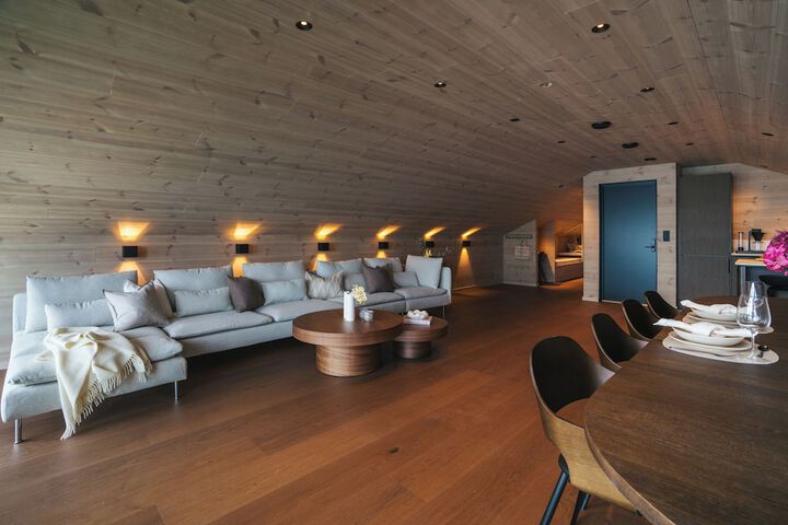 Room 43 of 110