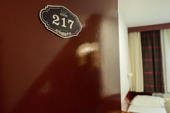 General 23 of 30