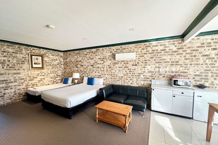 Room 20 of 113