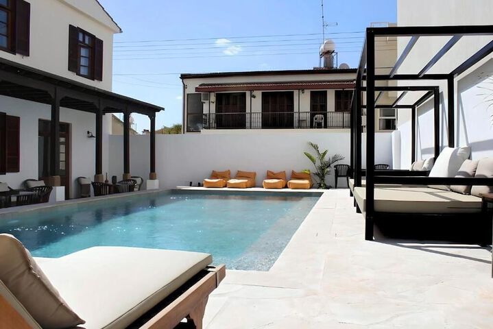 Pool 12 of 17