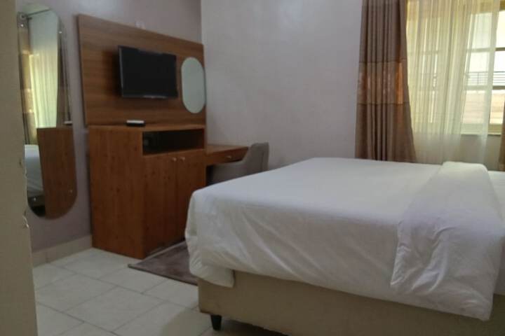 Room 19 of 43