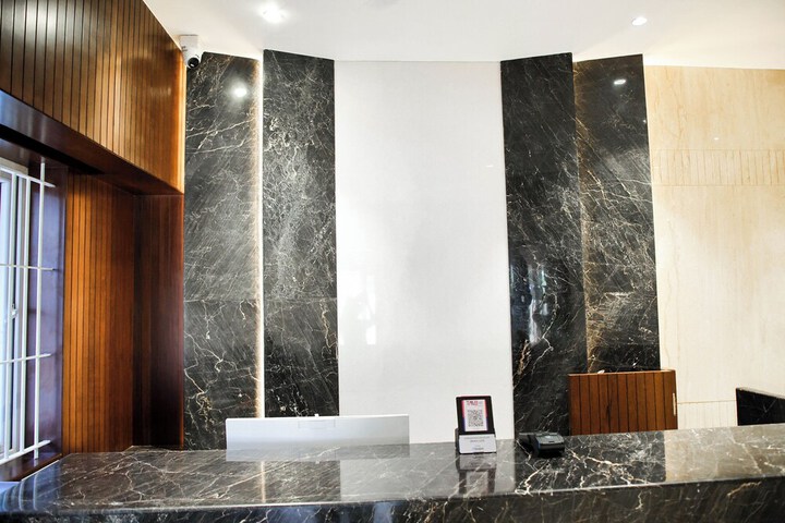 Hotel Interior 7 of 43