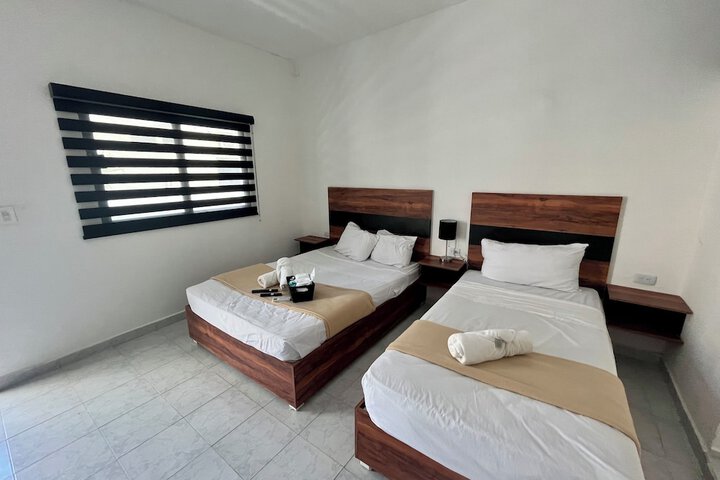 Room 25 of 108