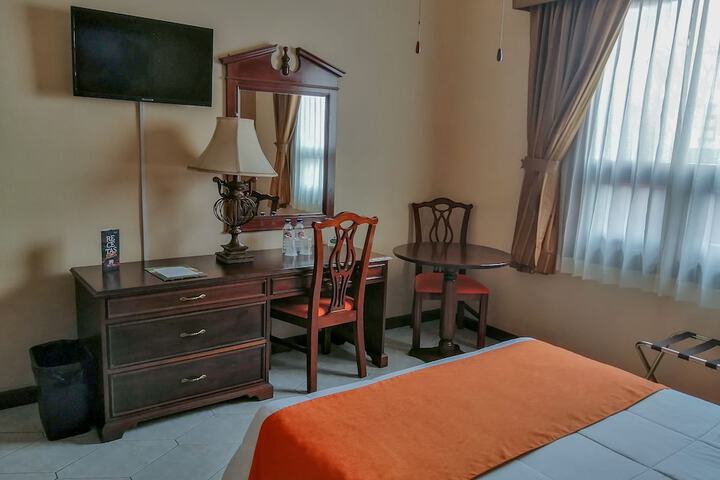Room 26 of 85