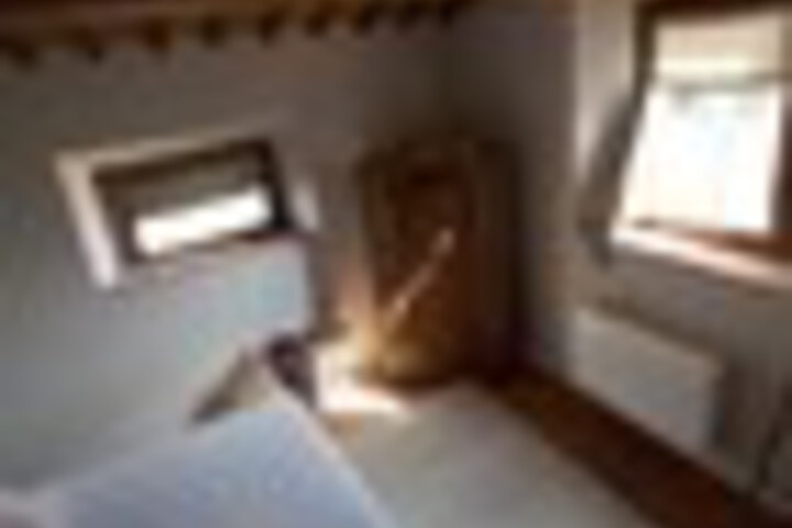 Room 20 of 168