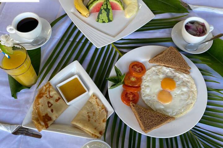 Breakfast/Coffee Service 48 of 72