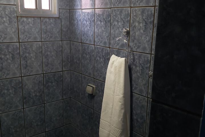 Room 11 of 15