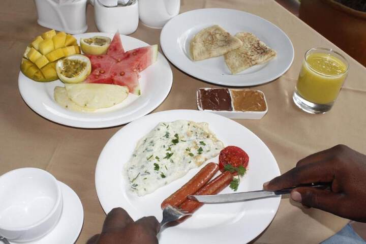 Breakfast/Coffee Service 10 of 16