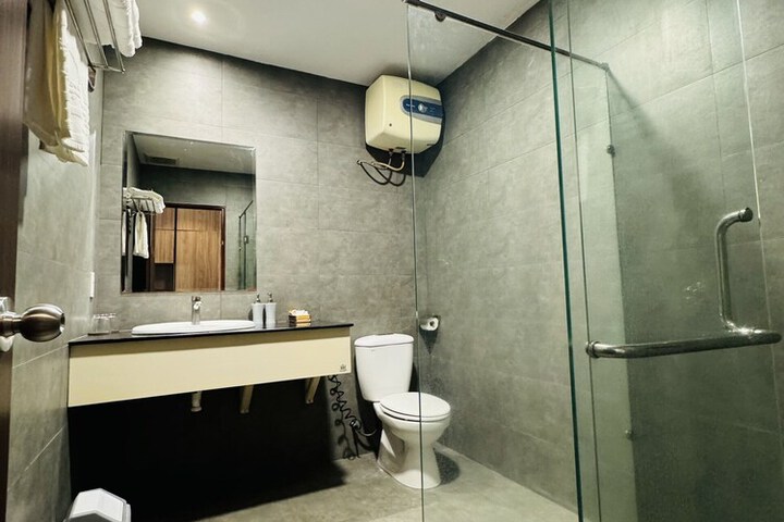 Room 63 of 140