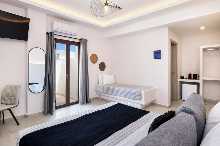 Room 27 of 57