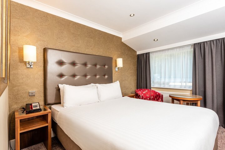 Room 20 of 117