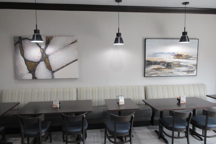 Breakfast area