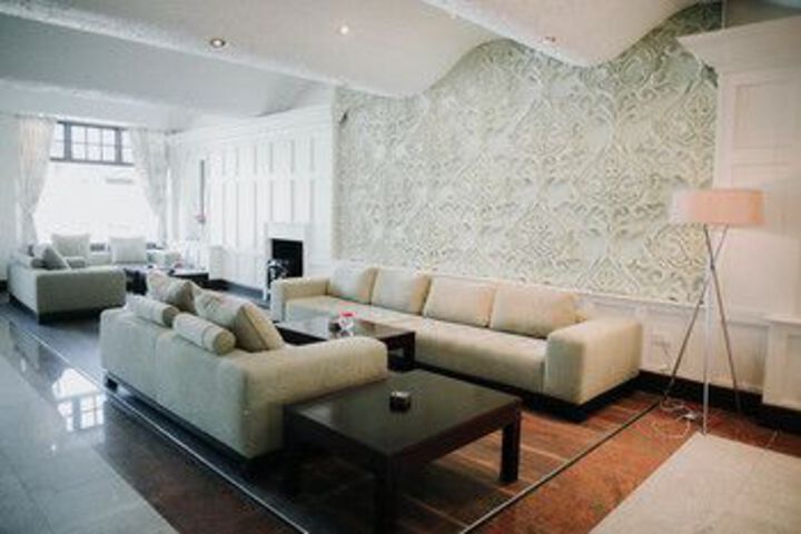 Room 17 of 23