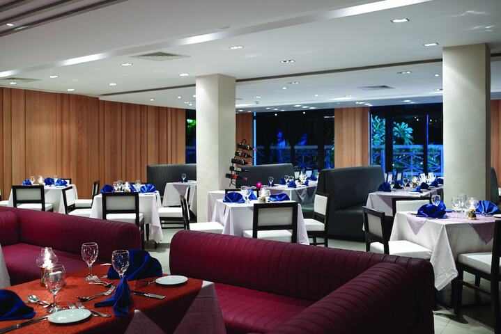 Dining 76 of 114