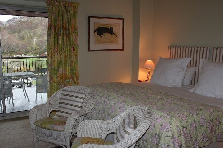 Room 14 of 64