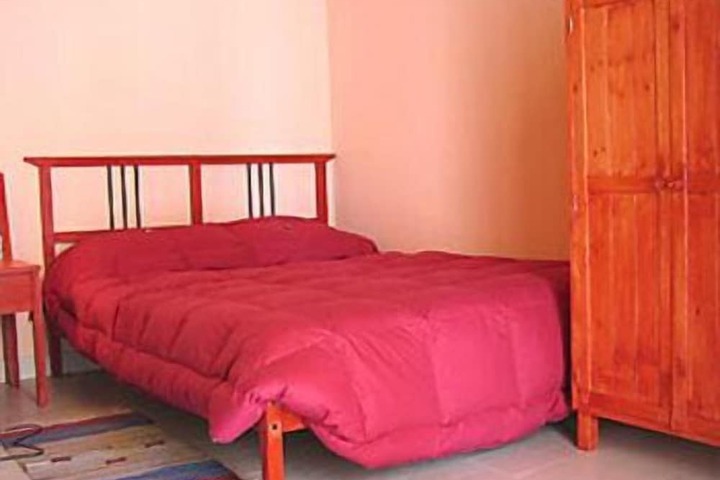 Room 11 of 40
