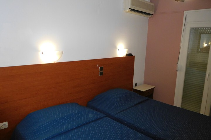 Room 8 of 58