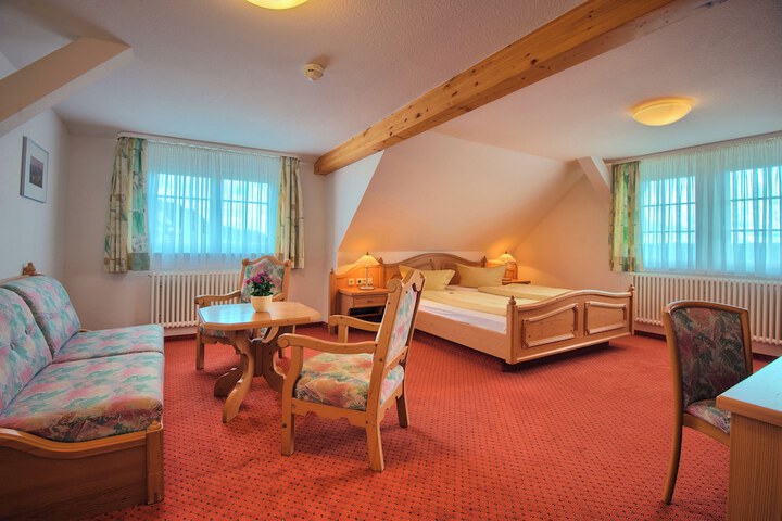 Room 12 of 52