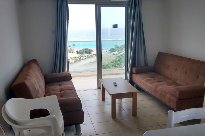 Beach/ocean view