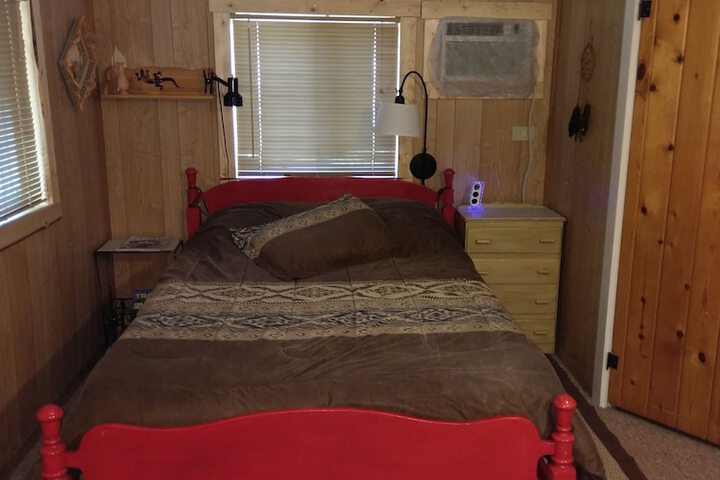 Room 1 of 36