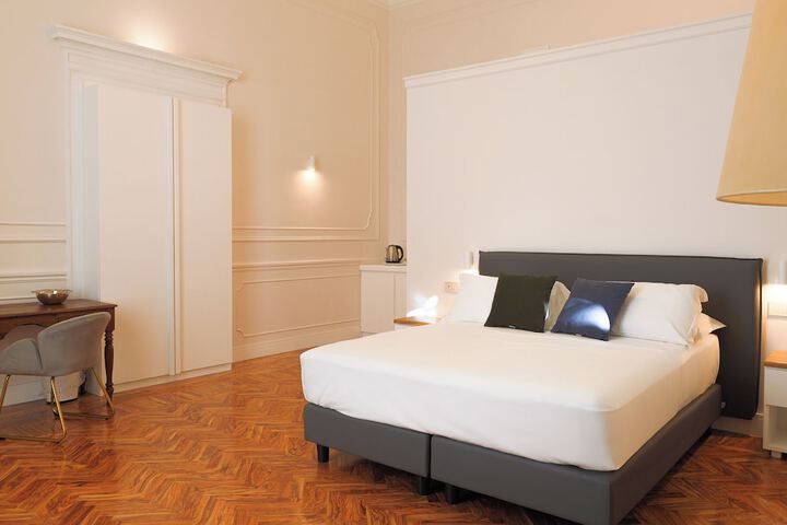 Room 13 of 129