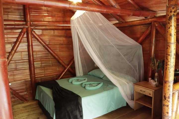 Room 16 of 34