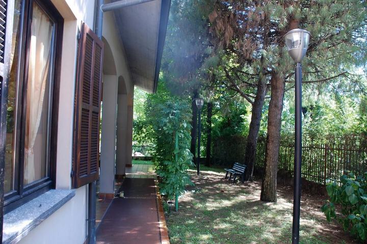 Property Grounds 33 of 46